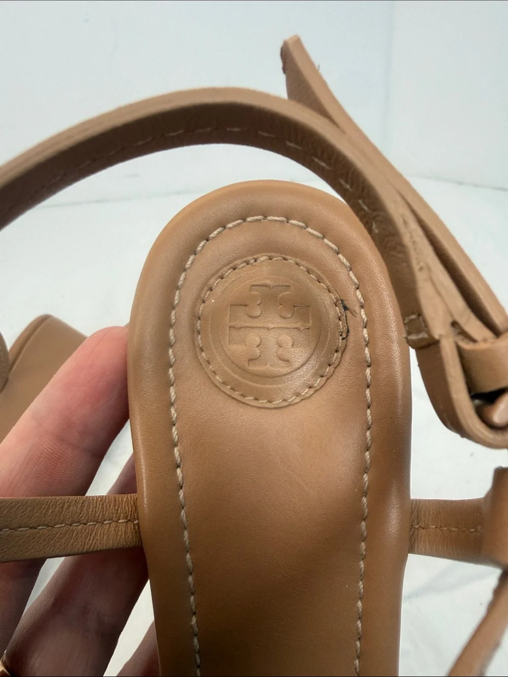 Women’s Tan Leather T-Strap Sandals
